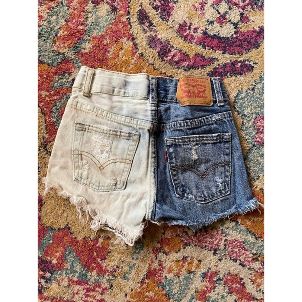 Levi's Two-Tone Denim Shorts Distressed  size 6